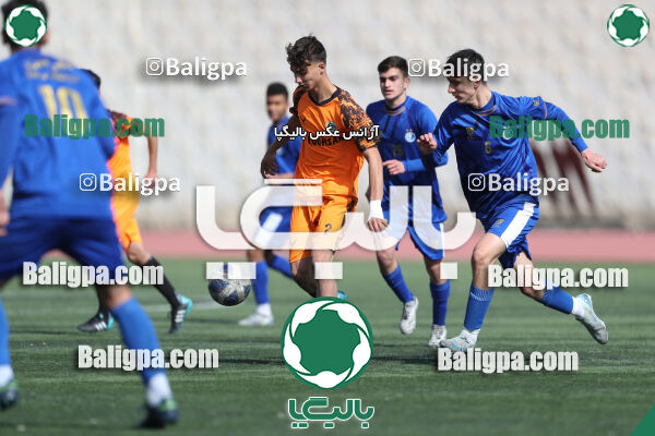 استقلال 2–0 نارنجی پوشان کوهسار