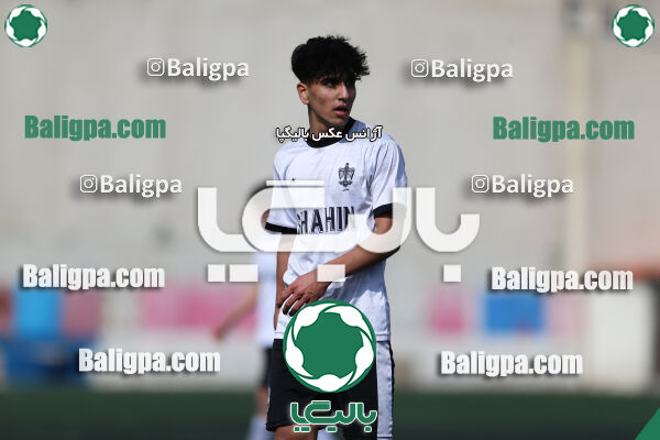 راه آهن نوین باقرشهر ۲ - ۰ آریا جوان