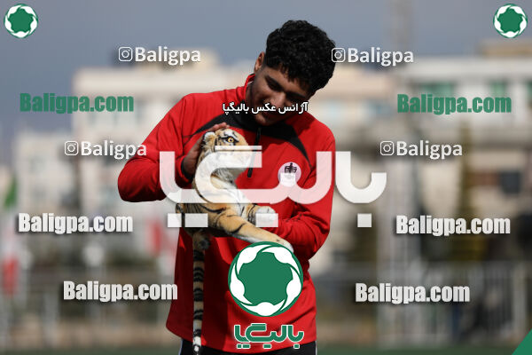 راه آهن نوین باقرشهر ۲ - ۰ آریا جوان