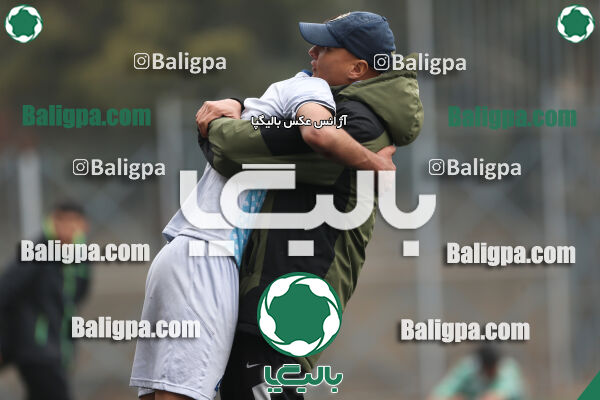 پیروزان تکین ایرانیان 2–1 پاس قوامین