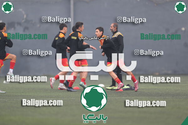 دوستی مهر 0–6 پرسپولیس
