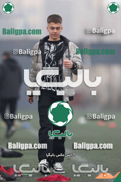 دوستی مهر 0–6 پرسپولیس