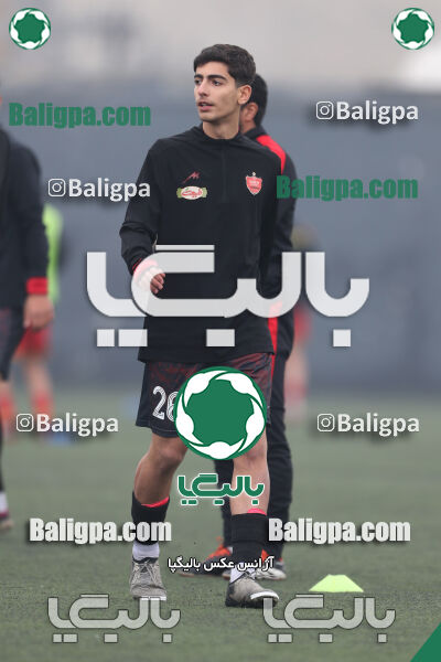 دوستی مهر 0–6 پرسپولیس