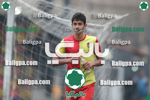 دوستی مهر 0–6 پرسپولیس