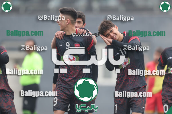 دوستی مهر 0–6 پرسپولیس
