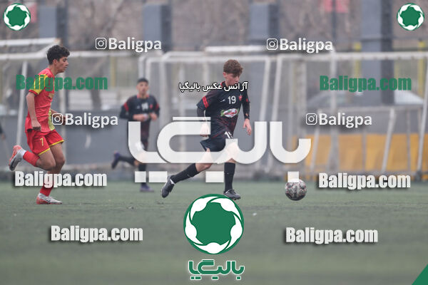 دوستی مهر 0–6 پرسپولیس