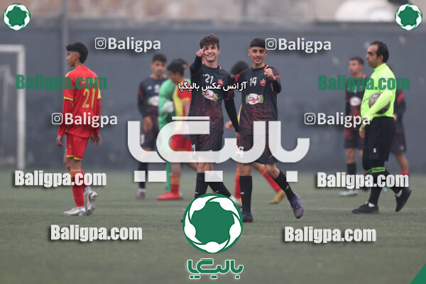 دوستی مهر 0–6 پرسپولیس