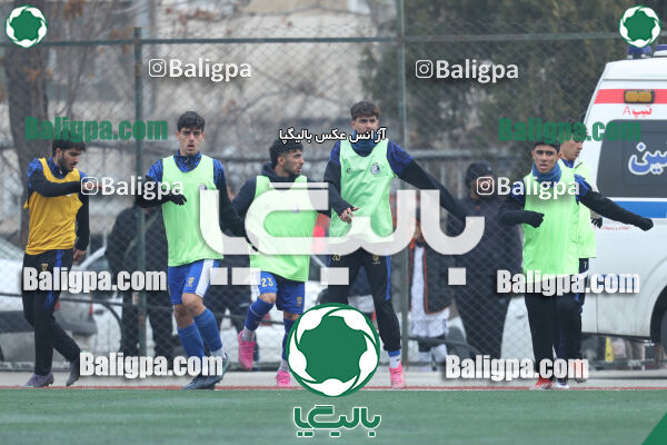شاهین 1–1 استقلال