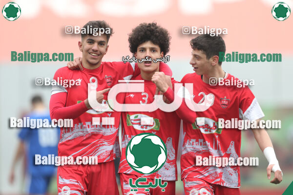 پرسپولیس 5–2 آریا پارس