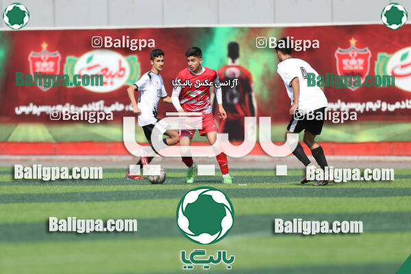 پرسپولیس 3–1 حامی