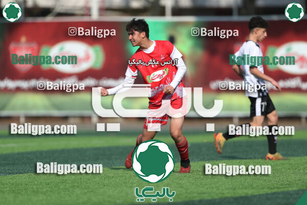 پرسپولیس 3–1 حامی