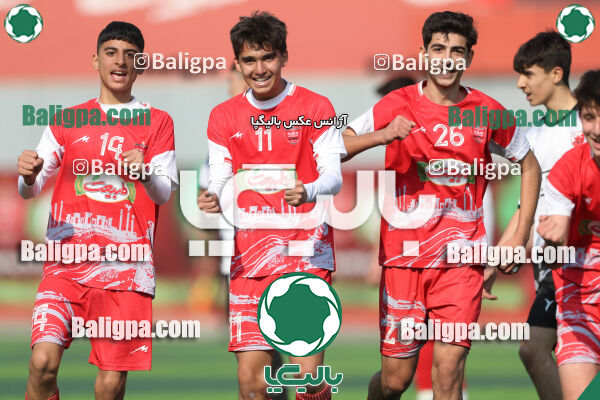 پرسپولیس 3–1 حامی