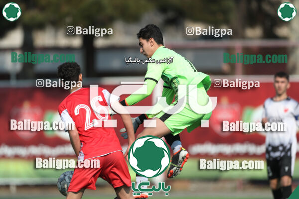 پرسپولیس 3–1 حامی