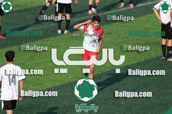 پرسپولیس 3–1 حامی