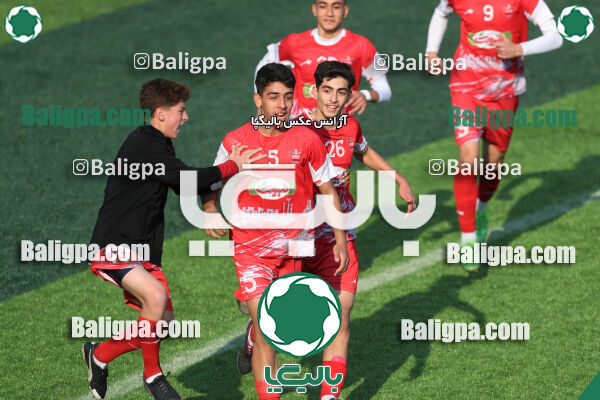 پرسپولیس 3–1 حامی