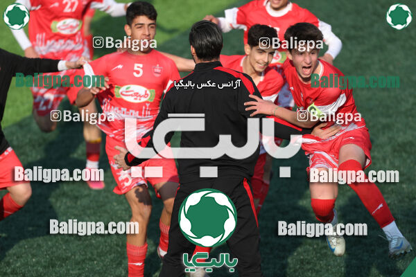 پرسپولیس 3–1 حامی
