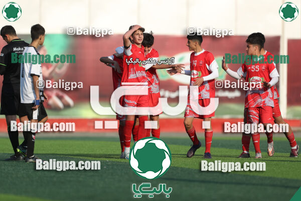 پرسپولیس 3–1 حامی