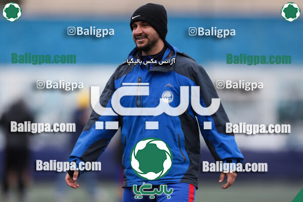 فولاد آراد جنوب ۰ - ۱ اکسین پایتخت مهر