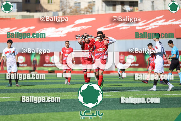پرسپولیس 5–0 شاهین
