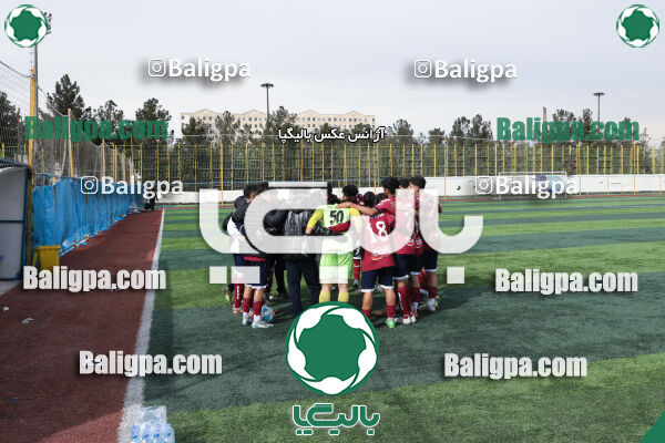آریا ذوب آهن 1–1 پیروزان