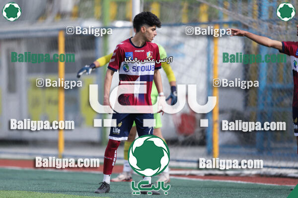 آریا ذوب آهن 1–1 پیروزان