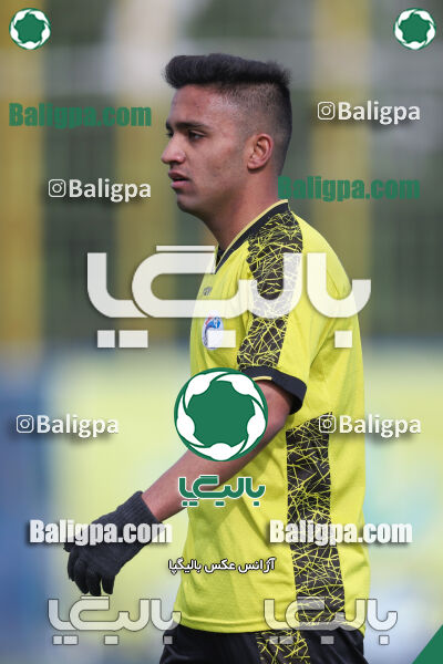 آریا ذوب آهن 1–1 پیروزان
