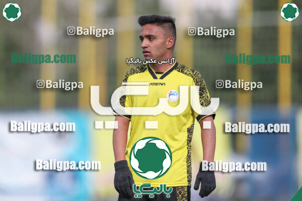 آریا ذوب آهن 1–1 پیروزان