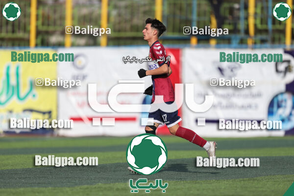 آریا ذوب آهن 1–1 پیروزان