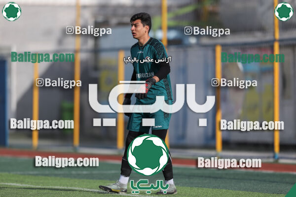 آریا ذوب آهن 1–1 پیروزان
