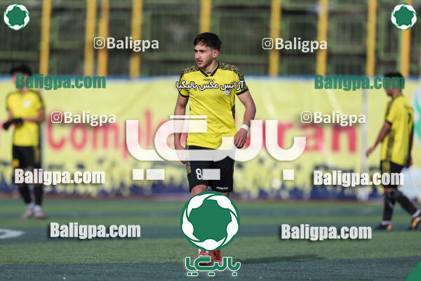 آریا ذوب آهن 1–1 پیروزان