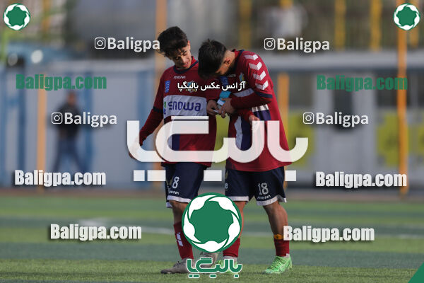 آریا ذوب آهن 1–1 پیروزان