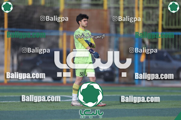 آریا ذوب آهن 1–1 پیروزان