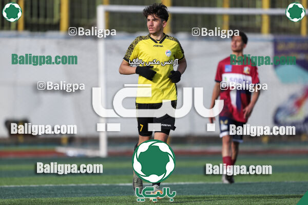 آریا ذوب آهن 1–1 پیروزان