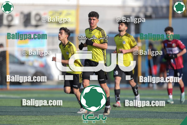 آریا ذوب آهن 1–1 پیروزان