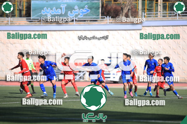 استقلال 1 - 1 کیا
