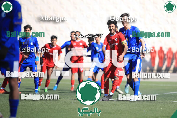 استقلال 1 - 1 کیا