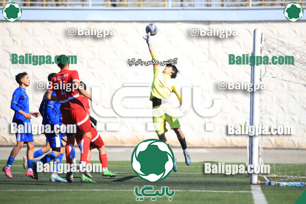 استقلال 1 - 1 کیا