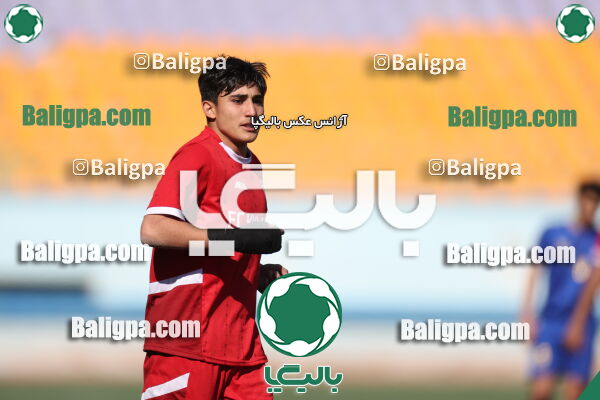 استقلال 1 - 1 کیا