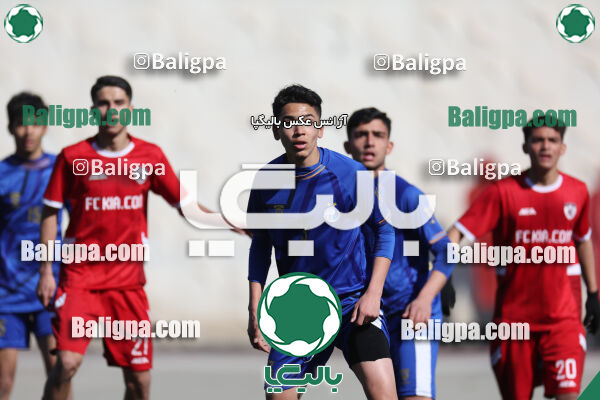 استقلال 1 - 1 کیا