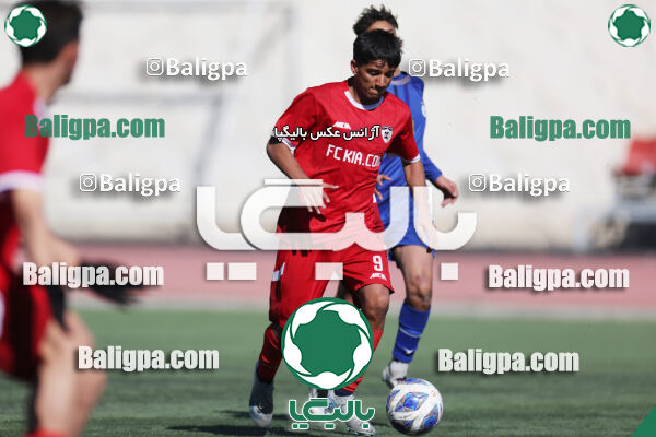 استقلال 1 - 1 کیا