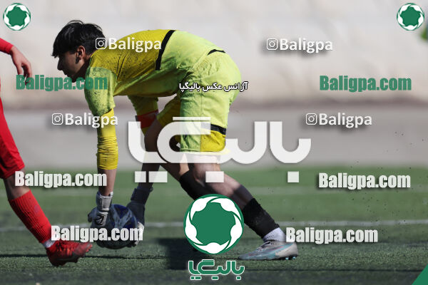استقلال 1 - 1 کیا
