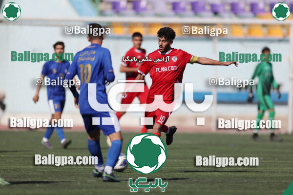 استقلال 1 - 1 کیا