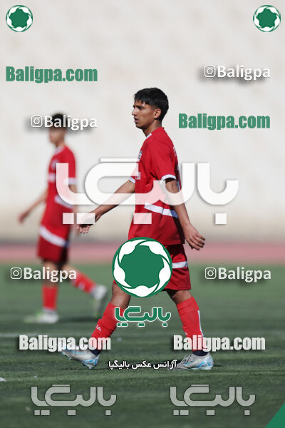 استقلال 1 - 1 کیا