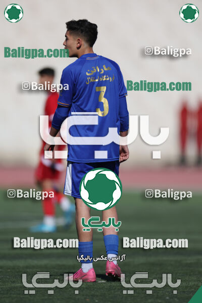 استقلال 1 - 1 کیا