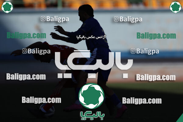 استقلال 1 - 1 کیا