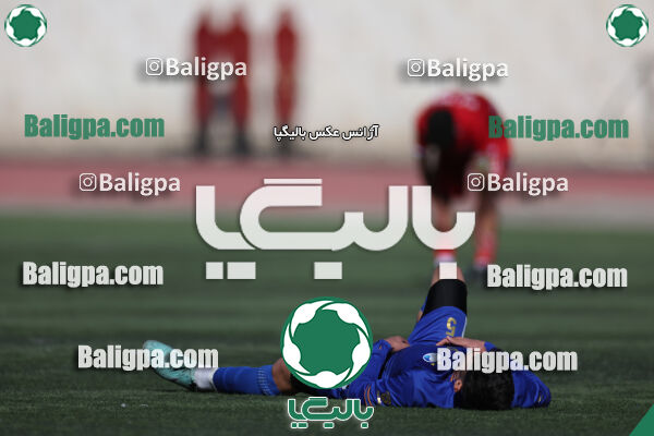 استقلال 1 - 1 کیا