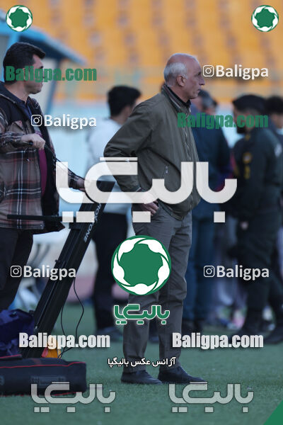 استقلال 1 - 1 کیا
