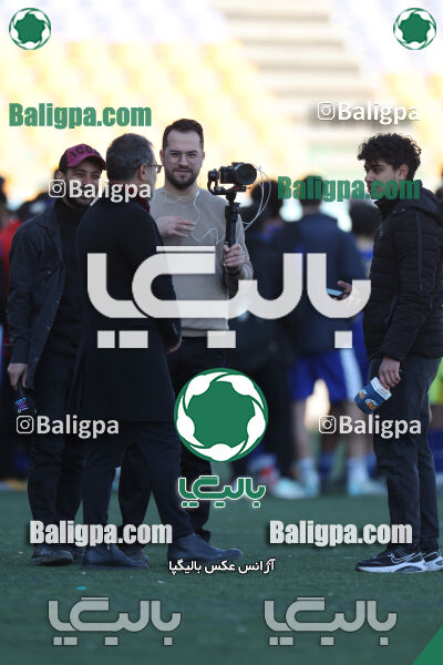 استقلال 1 - 1 کیا