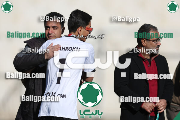 استقلال 1 - 1 کیا