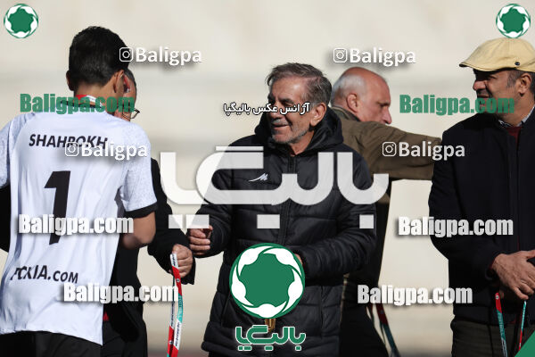 استقلال 1 - 1 کیا